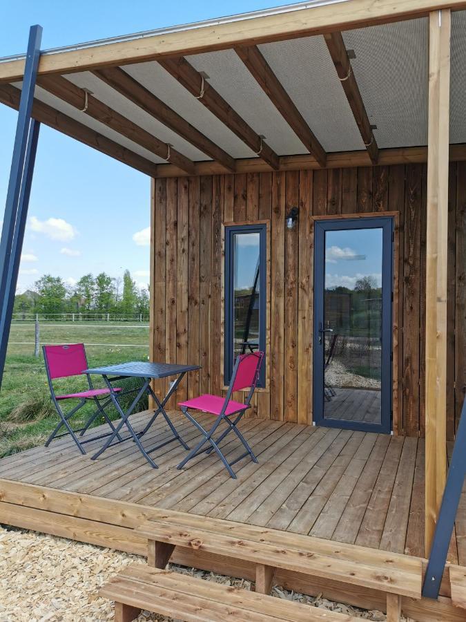 Le Village De Cottages - Le Pole Du Cheval Et De L'Ane Lignieres  Luaran gambar