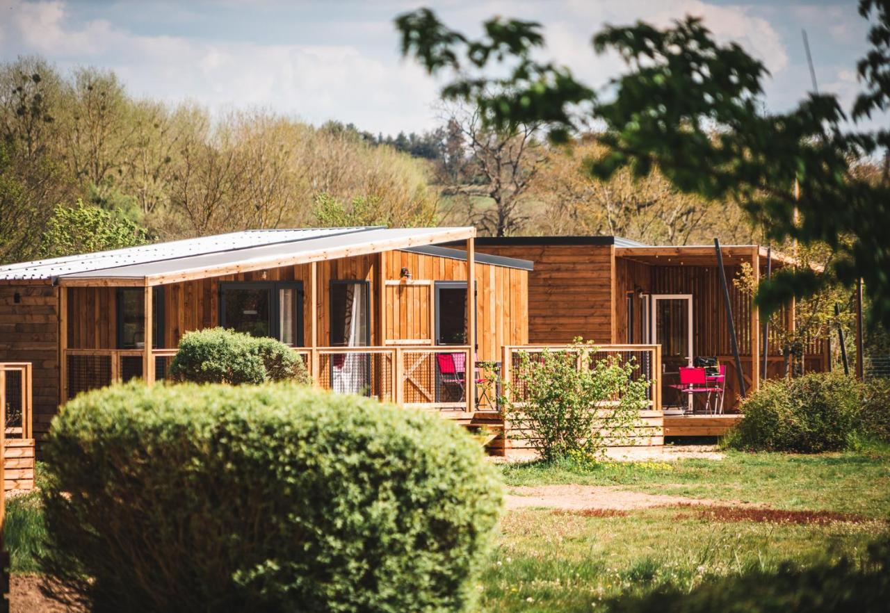 Le Village De Cottages - Le Pole Du Cheval Et De L'Ane Lignieres  Luaran gambar